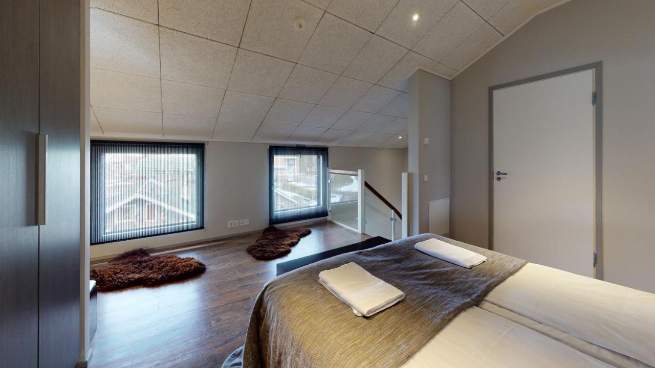 Sandy Kelt - Irish House Apartments Kalajoki Buitenkant foto
